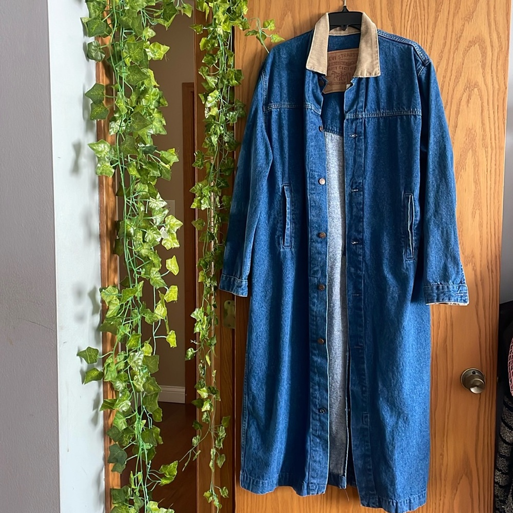 VTG 80s Levi's Denim Long Barn Coat Duster Corduroy Collar Jean Jacket USA